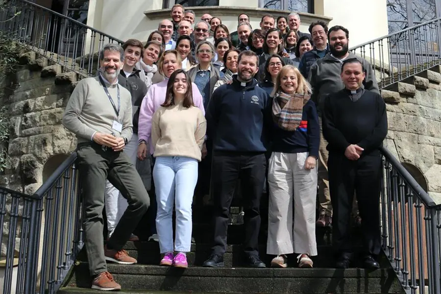 Foto de familia de los miembros de la Convención local del Regnum Christi de Barcelona
