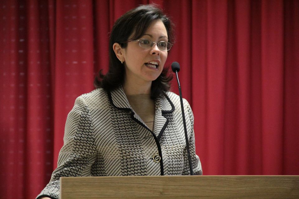 Anita Cadavid instituto sobre estudios sobre la mujer del APRA