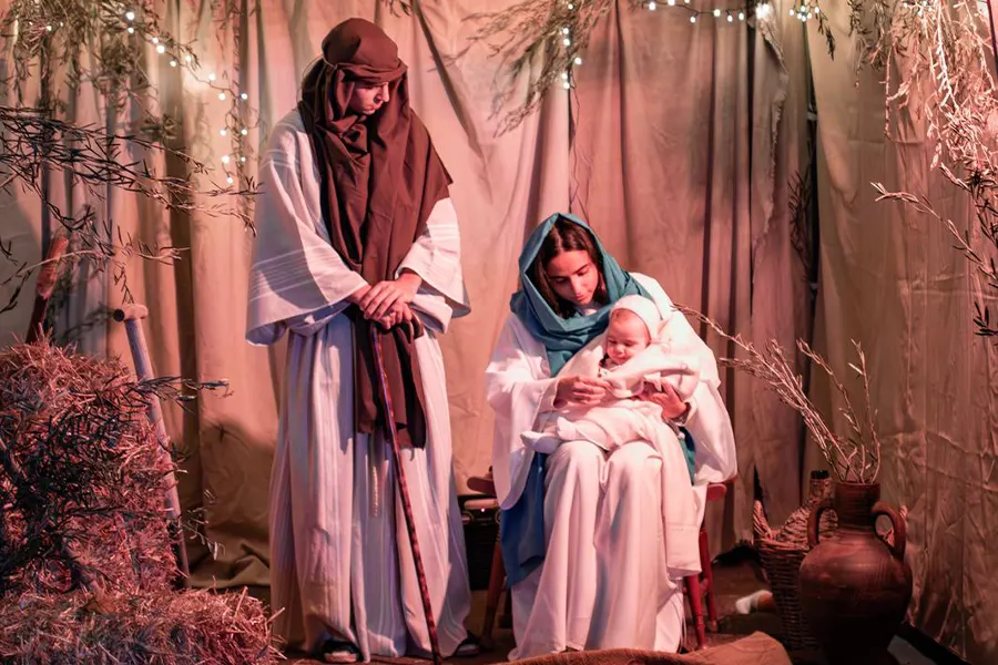 San José y la Virgen con el Niño, la sagrada familia del pesebre del colegio real monasterio de santa isabel colegio regnum Christi